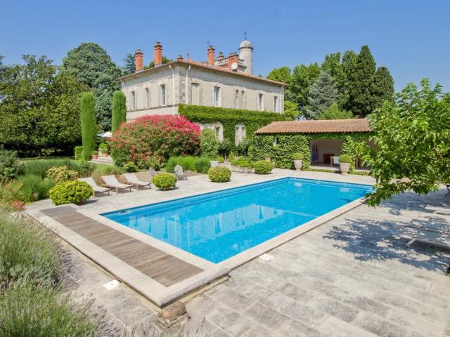Maison vente à Arles, Maillane