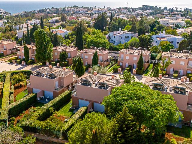 Vivenda venda em Carvoeiro, Faro