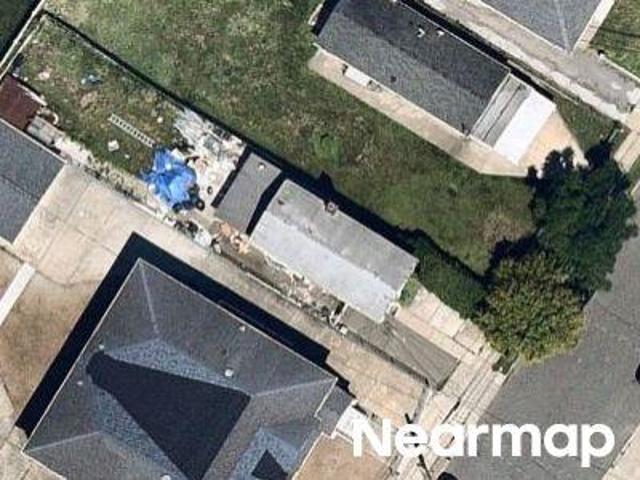 House for sale in Staten Island, New York