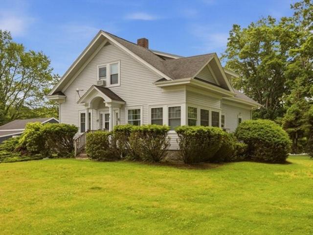House for sale in Tiverton, Rhode Island