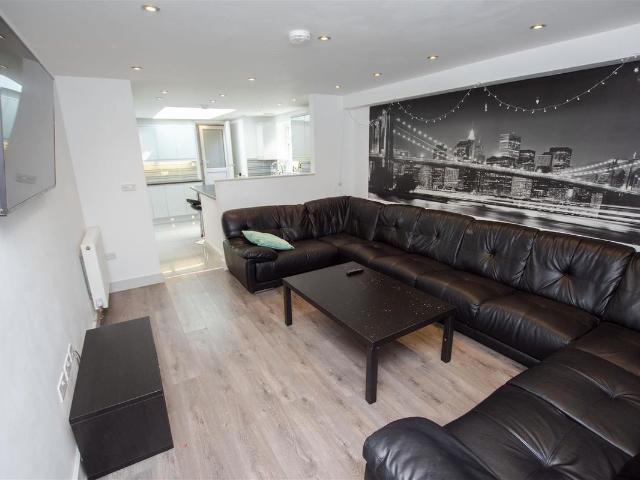 House for rent in Stirchley, Birmingham
