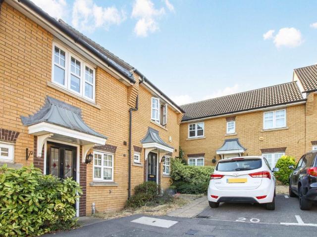 Apartment for rent in Mill Hill, Greater London