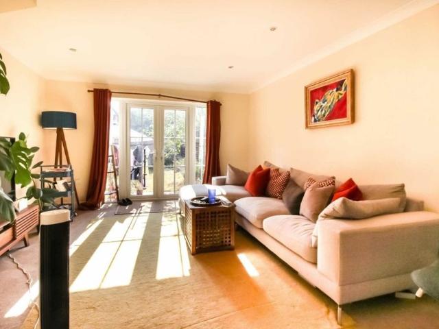 House for rent in Mill Hill, Greater London