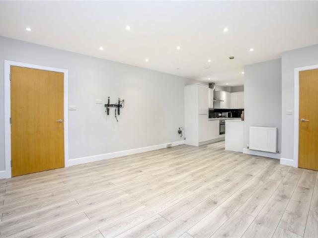 Apartment for rent in Golden Valley, Gloucestershire