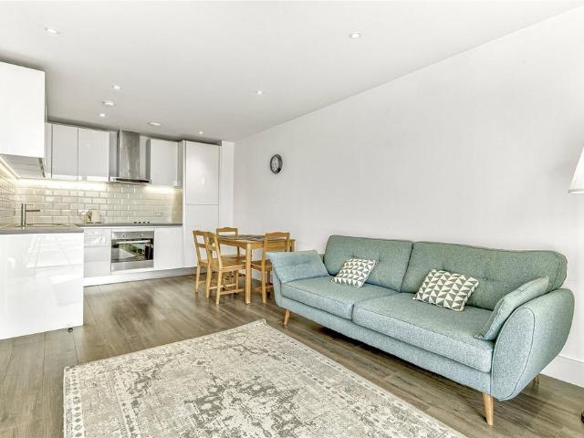 Apartment for rent in Kidbrooke, Greater London