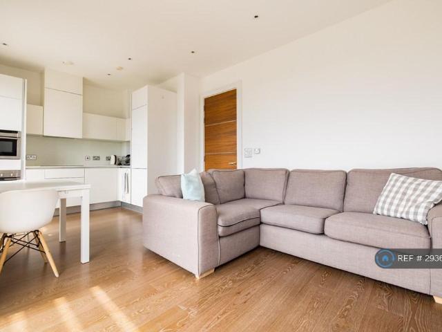 Apartment for rent in Kidbrooke, Greater London