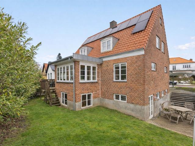 Villa til salg i Kongens Lyngby  , Brøndby