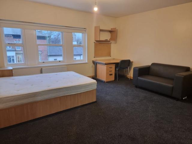 Apartment for rent in Highfields, Old Wharf