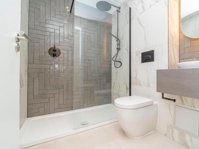 Apartment for rent in Arena Shopping Park, Greater London
