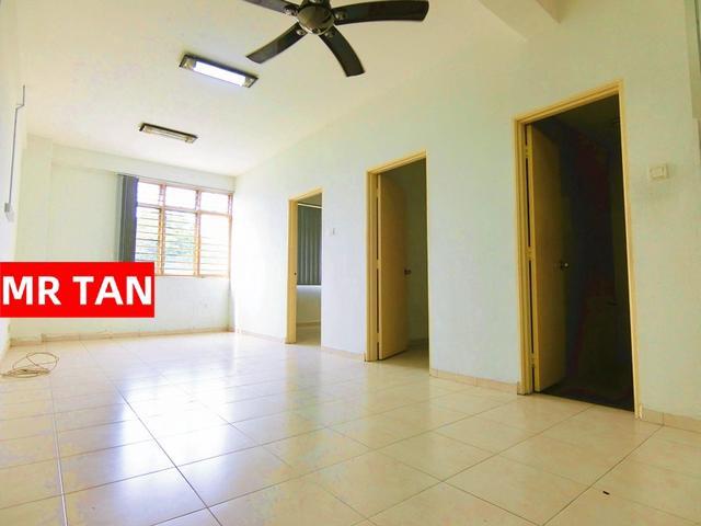Apartment for sale in Kajang, Langat