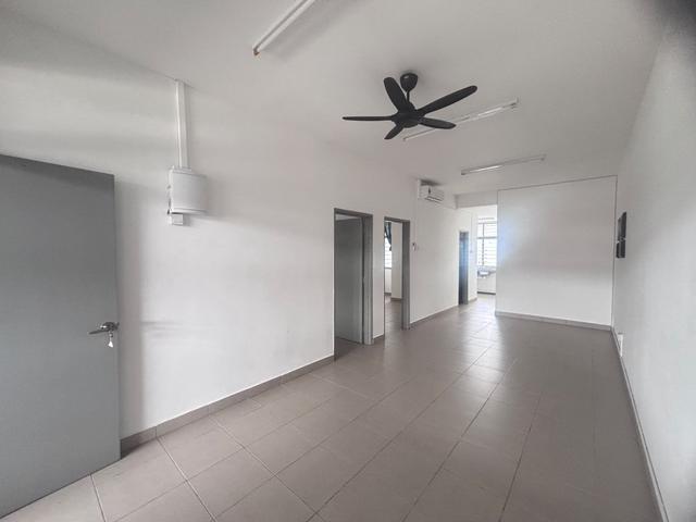 Townhouse for rent in Setia Indah, Johor Bahru