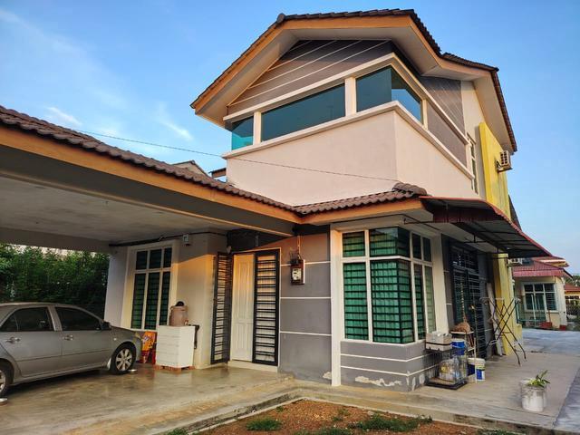 Bungalow for sale in Durian Tunggal, Malaka
