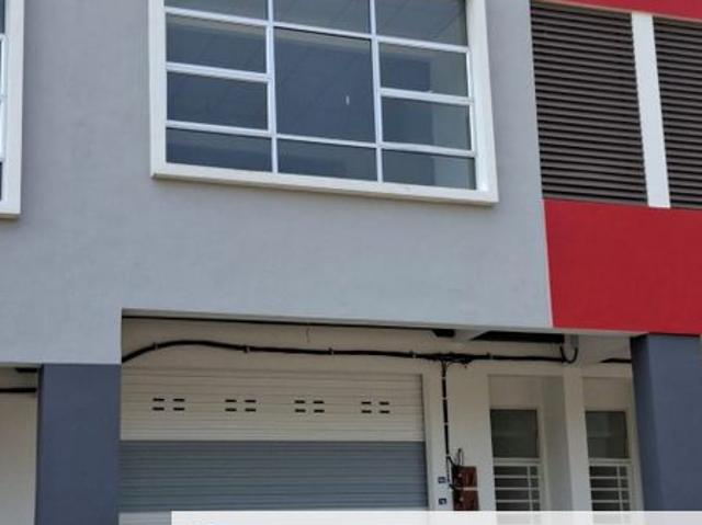 Shop for sale in Malaka