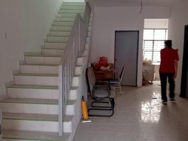 Townhouse for sale in Cheng, Malaka