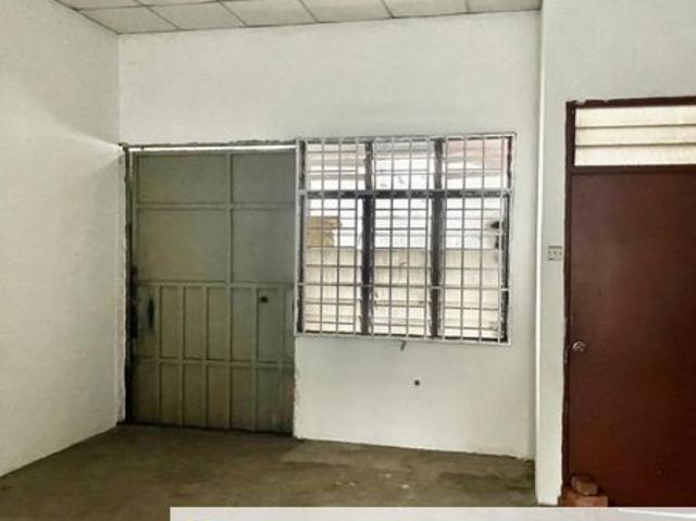 Shop for sale in Johore Bahru, Johor