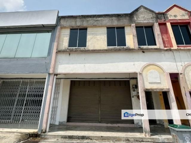 Shop for rent in Malaka