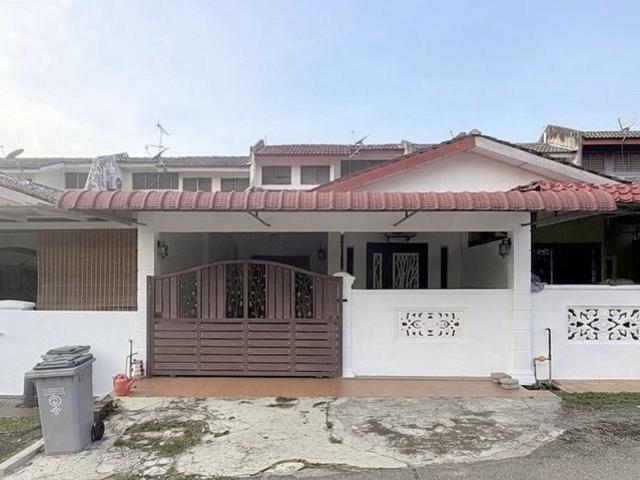 Terraced House for sale in Cheng, Malaka