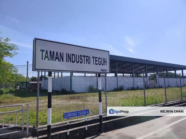 Warehouse for rent in Mukim 16, Tena