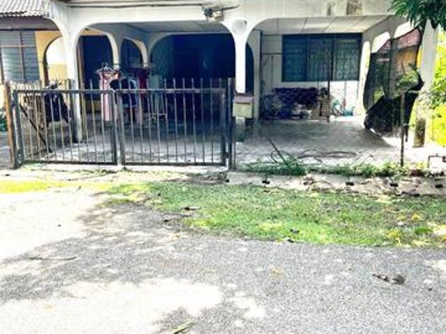 Residential House for sale in Pokok Sena