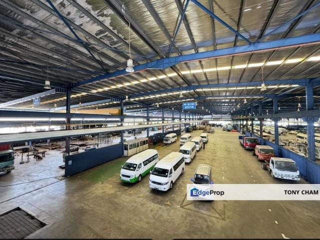 Warehouse for sale in Mukim 16, Tena