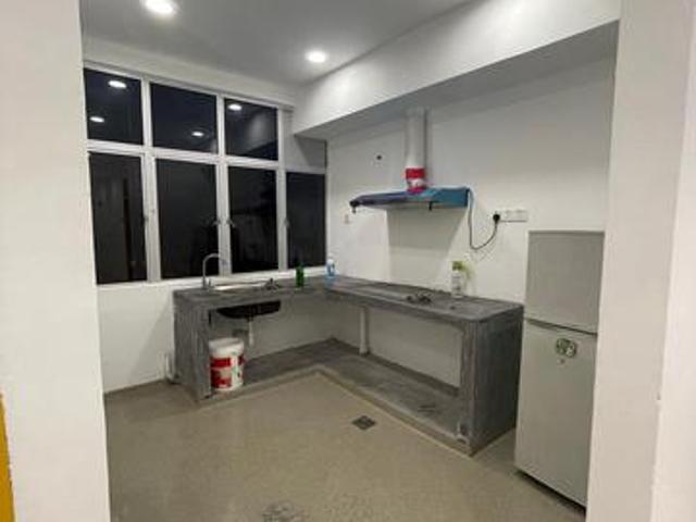 Townhouse for sale in Malaka