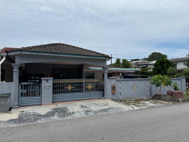 Terraced House for sale in Batu Pahat, Johor