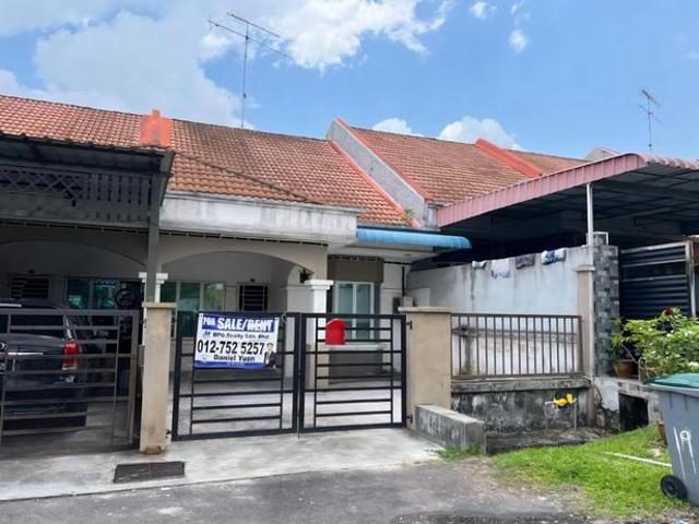Terraced House for sale in Kluang