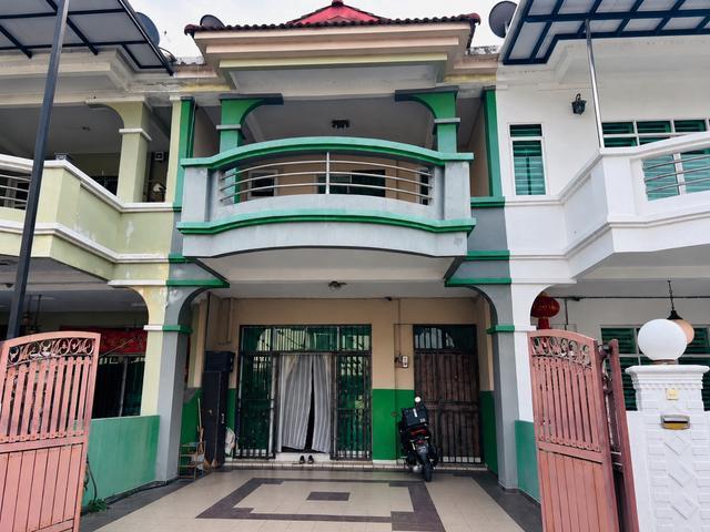 Terraced House for sale in Wellesley, Penang