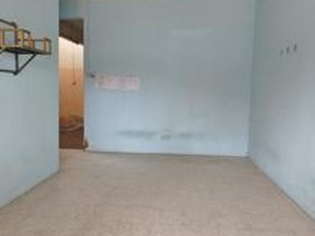 Terraced House for sale in Malaka