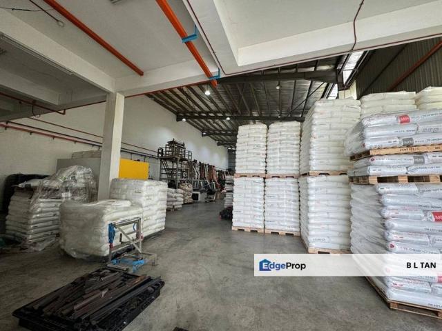 Warehouse for sale in Johore Bahru, Johor
