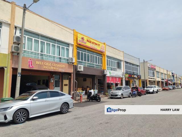 Shop for sale in Malaka