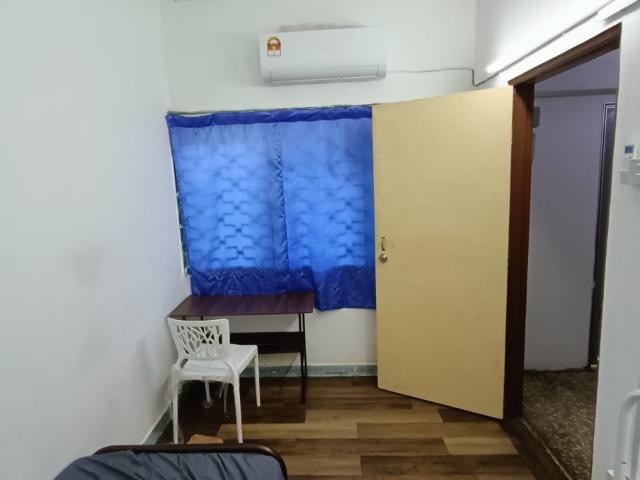 Room for rent in Country Heights Damansara, Kuala Lumpur