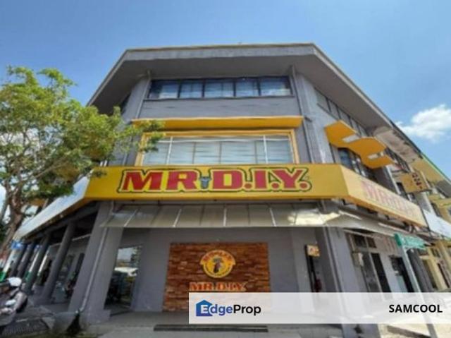 Shop for rent in Petaling, Damansara Damai