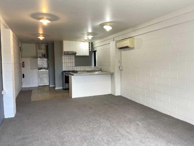 Apartment for rent in Hillcrest, Kaipātiki