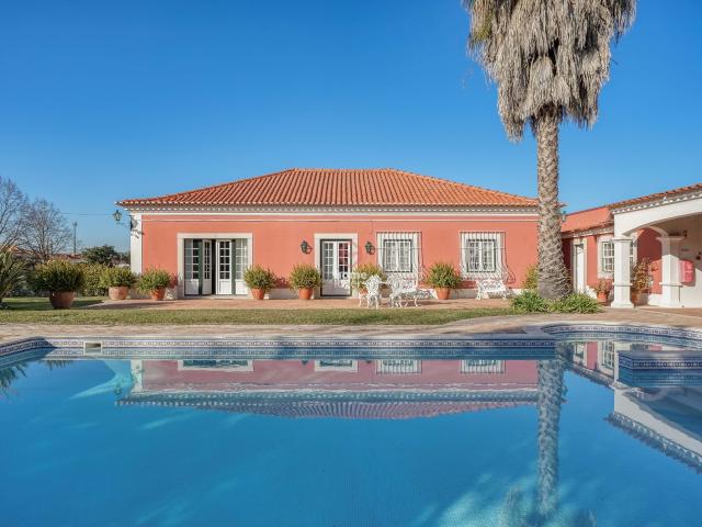 Quinta venda em Azeitão (São Lourenço e São Simão), Setúbal