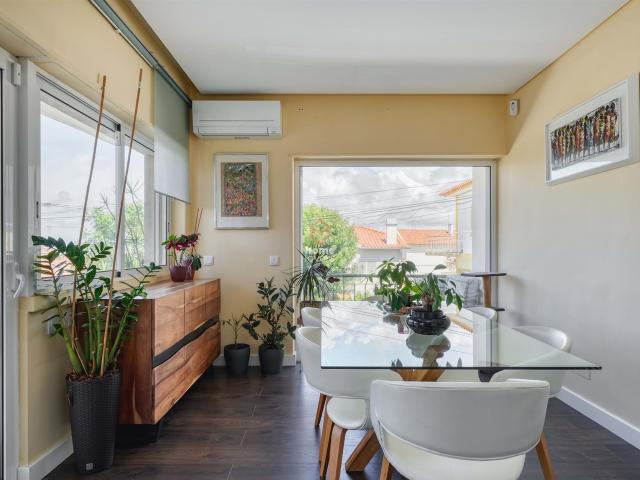 Vivenda venda em Carcavelos, Cascais