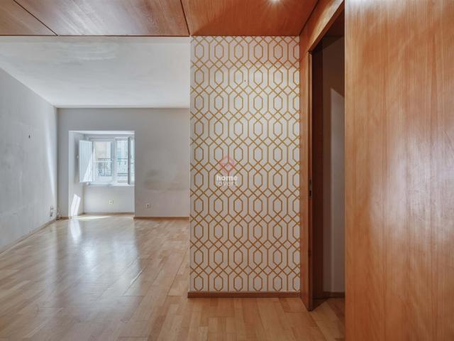 Apartamento venda em Misericórdia, Lisboa