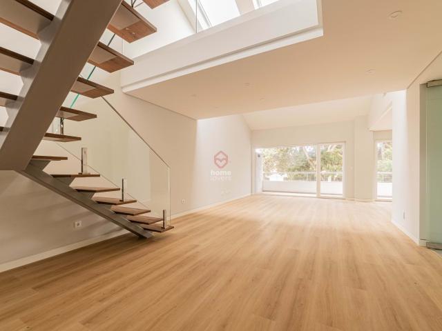 Apartamento venda em Carcavelos, Cascais