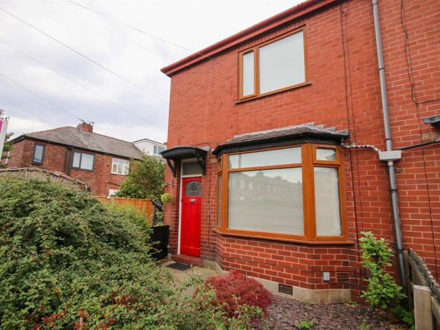 House for rent in Guide Bridge, Greenheys