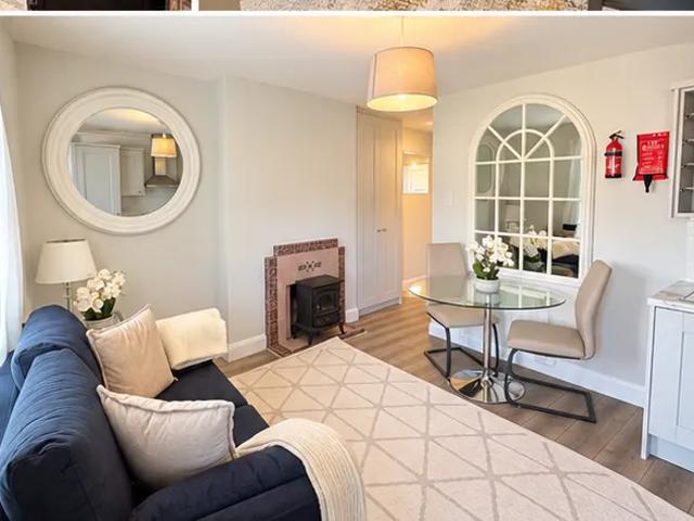 Apartment to rent in Charlemont Square, Dublin