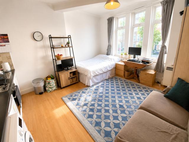 Studio for rent in London Borough of Ealing, Greater London