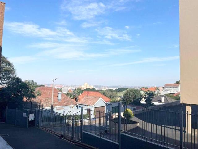 Apartment for rent in Berea, Durban