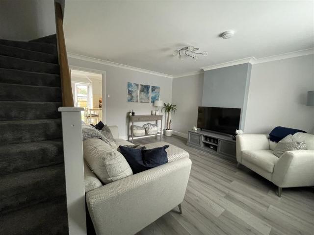 Apartment for rent in Hawarden, Wales