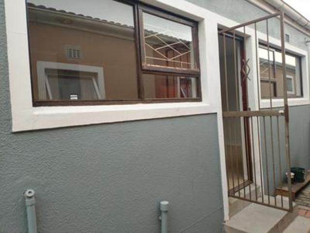 Apartment for rent in Blue Downs, City of Cape Town