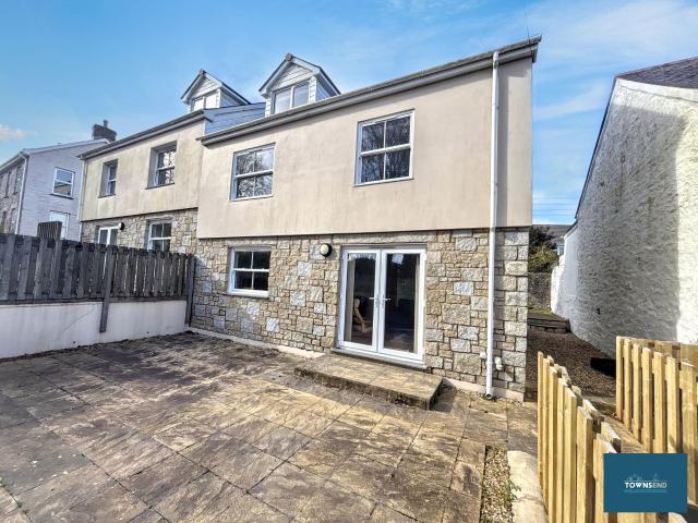 Room for rent in Longdowns, Cornwall
