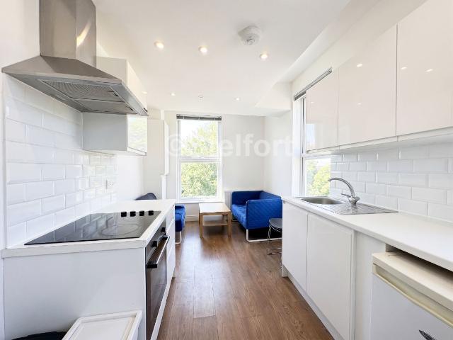 House for rent in Holloway, Greater London