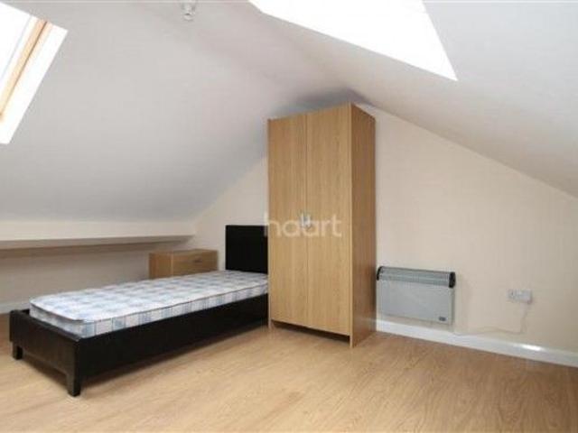 Room for rent in Wales