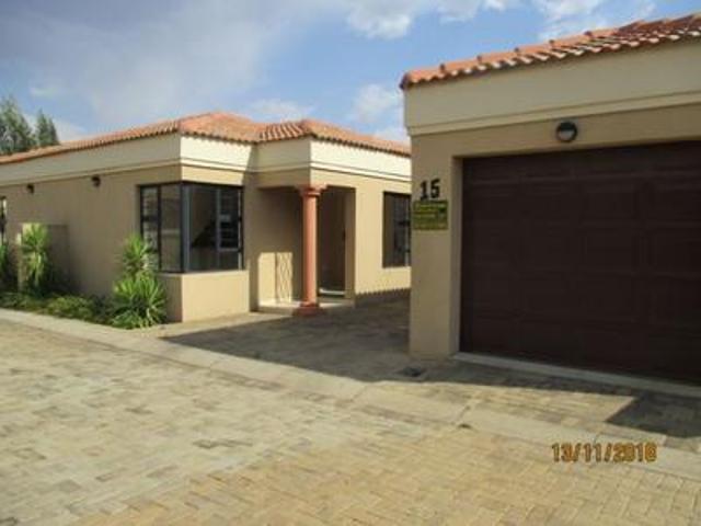 Townhouse for rent in Sundra, Mpumalanga