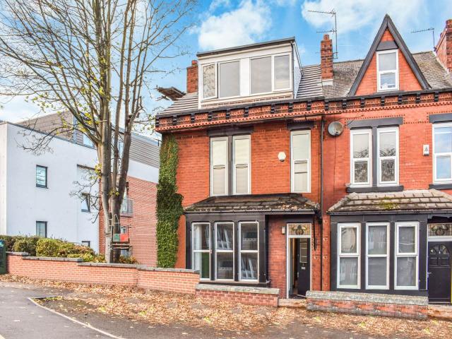 Room for rent in Burley, West Yorkshire