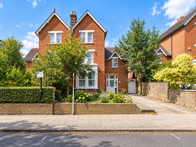 Studio for rent in London Borough of Ealing, Greater London